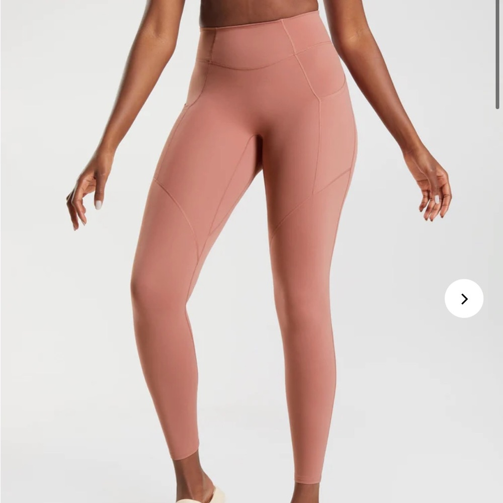 LAST CHANCE SALE: Gymshark Whitney Everyday Pocket Legging, ends 5/1